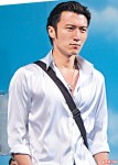 霆鋒發律師信逼栢芝分居