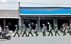四川民工打砸燒騷亂