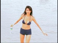 林志玲三點濕身極盡挑逗