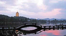 杭州西湖列世界遺產