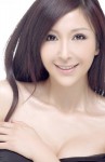 玉女掌門周鑫羽拍攝寫真，氣質高貴