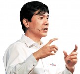 身家 700億 梁穩根膺內地新首富