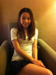 美女令人難忍