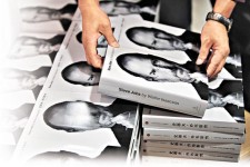 「中文書繙譯太爛」網民親譯喬布斯情書