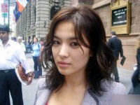 雲南貪官包養電視台女支持 淫亂咬掉其奶頭