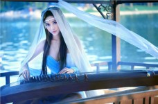 仙女下凡，如夢如幻