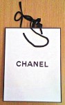 Chanel紙袋　網售逾千元