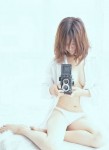 波濤胸湧的美女