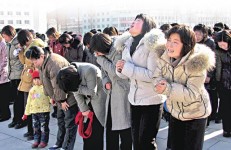 悼金正日哭得假　勞改半年