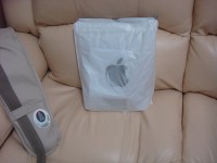 今天買的白色 iphone4s