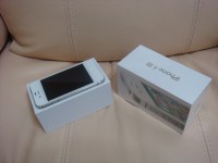 今天買的白色 iphone4s