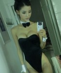 索女迫爆,睇見實噴血!!不過D血係白色