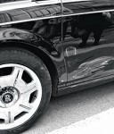 勞斯萊斯被撞花　車主索賠 200萬