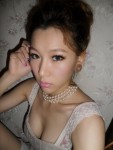 乳出驚人誰乳爭峰!!鼻血狂流中