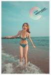 33C可愛索女穿比堅尼曬美腿性感挑逗