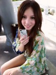 索女熱褲盡show 44吋超長腿