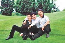 薄瓜瓜疑獲美保護 官員陪同離開寓所