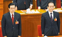 胡溫創「黃金十年」學者網民譏為浩劫十年