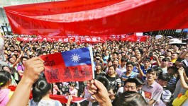 內地52城巿　反日暴動