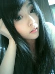 萌！「電眼混血美女」嫩白肌膚、無辜嘟唇惹人憐