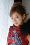 旗袍下的女人