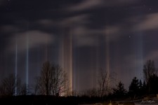 天文現象 light pillars