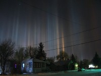 天文現象 light pillars