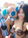 中國乳神胸夾手機童顏巨乳，巴拉圭乳神弱爆了