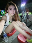 [青春少女+超短熱褲!!] 嬌嗲女 馮媛甄 超短熱褲秀翹臀！