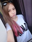 32G奶霸氣外露「中門大開」