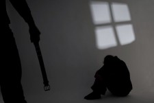 日女遊印遭5導遊輪姦 禁錮兩周始逃脫