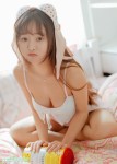 白胖小美女柳侑綺私房內衣寫真小姨的誘惑