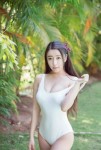 比基尼美女性感迷人讓人想入非非