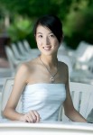白衣少女