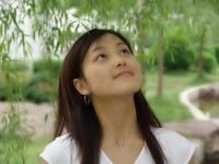 新来的女实习生 和她共事一定有故事发生