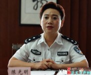涉黑高官自爆逼女星上牀