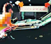 當半裸洗車女模 中國留學生被開除