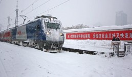 北方風雪 續令南下火車延誤