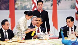 奧巴馬抵人民大會堂 與胡錦濤會談