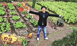 戇男建開心農場哄女友