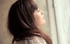 白色透視若忍若現