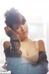 巨乳裸背三点式美女合集