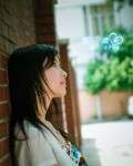 美しい週末--明るい女子学生