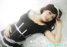 黑絲美女‏