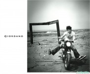 Rain.Giordano.夏裝桌布