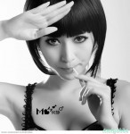 可愛性感的 何靜MOMO‏