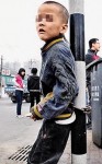 釋囚街頭鎖 8歲親兒　求人收養
