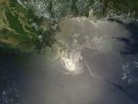 NASA衛星拍攝 墨西哥灣浮油最新圖片 (遠超想像)
