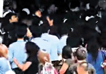 世博人踩人　跌死少女