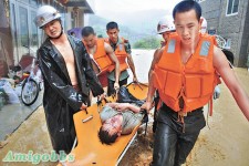 四川山泥傾瀉 23死11省千萬人受災